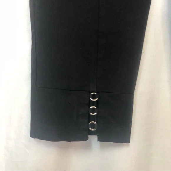 Zac&Rachel Women’s Pull On Pant Cropped Decorative Hem Metal Trim - Picture 4 of 7